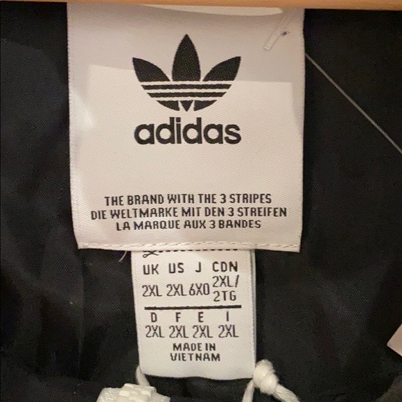 NEW Adidas Men’s Jacket - Picture 4 of 8